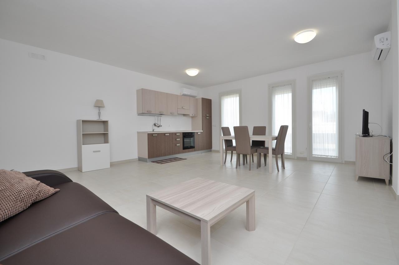Castrignano de' Greci Vecchia Fabbrica Apartments מראה חיצוני תמונה